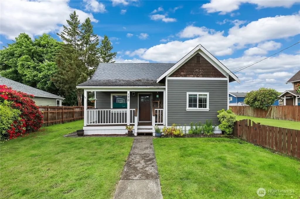 170 S B Street Buckley WA 98321