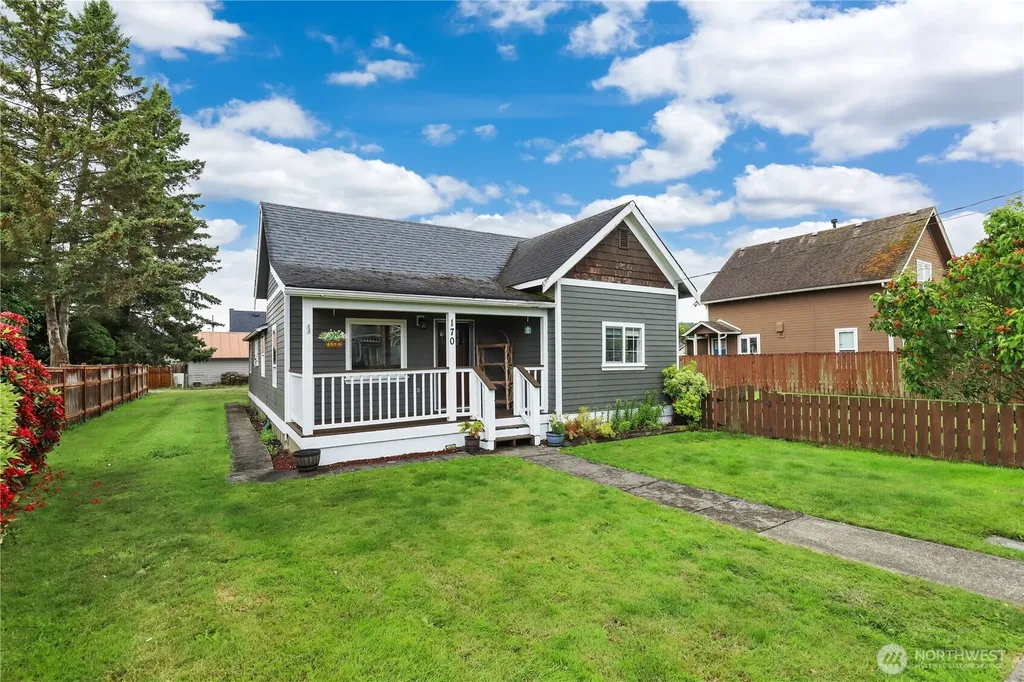170 S B Street Buckley WA 98321