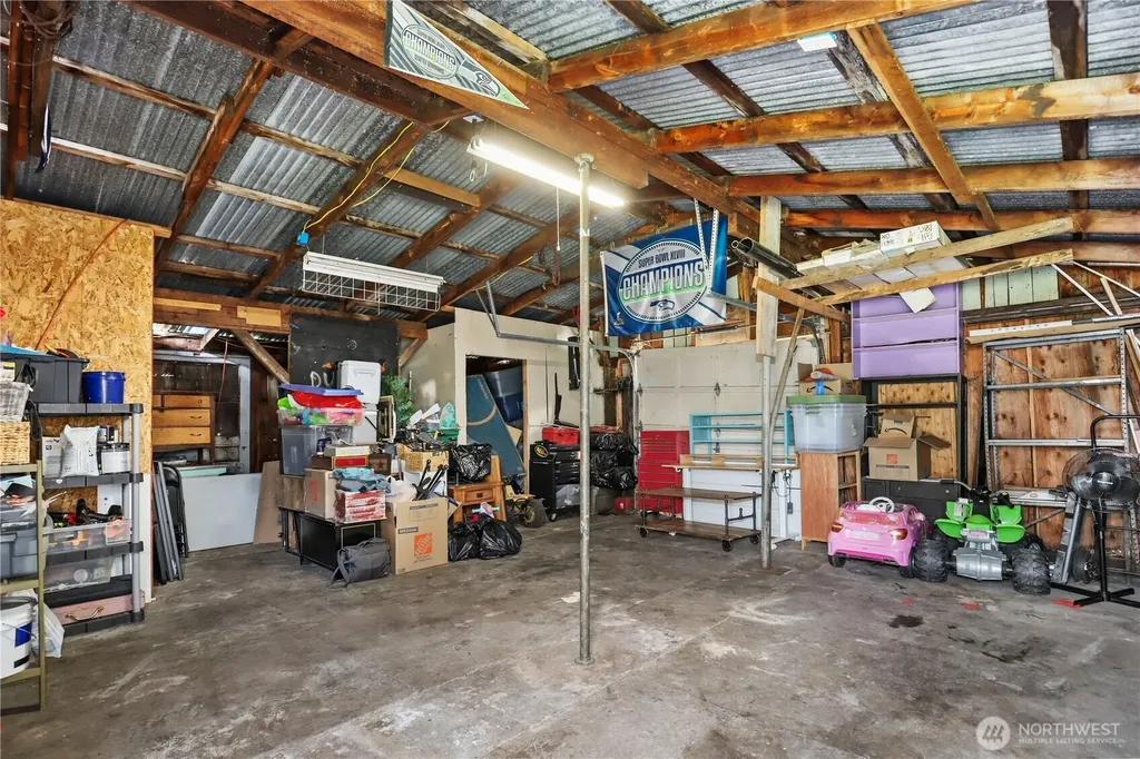 170 S B Street Buckley WA 98321