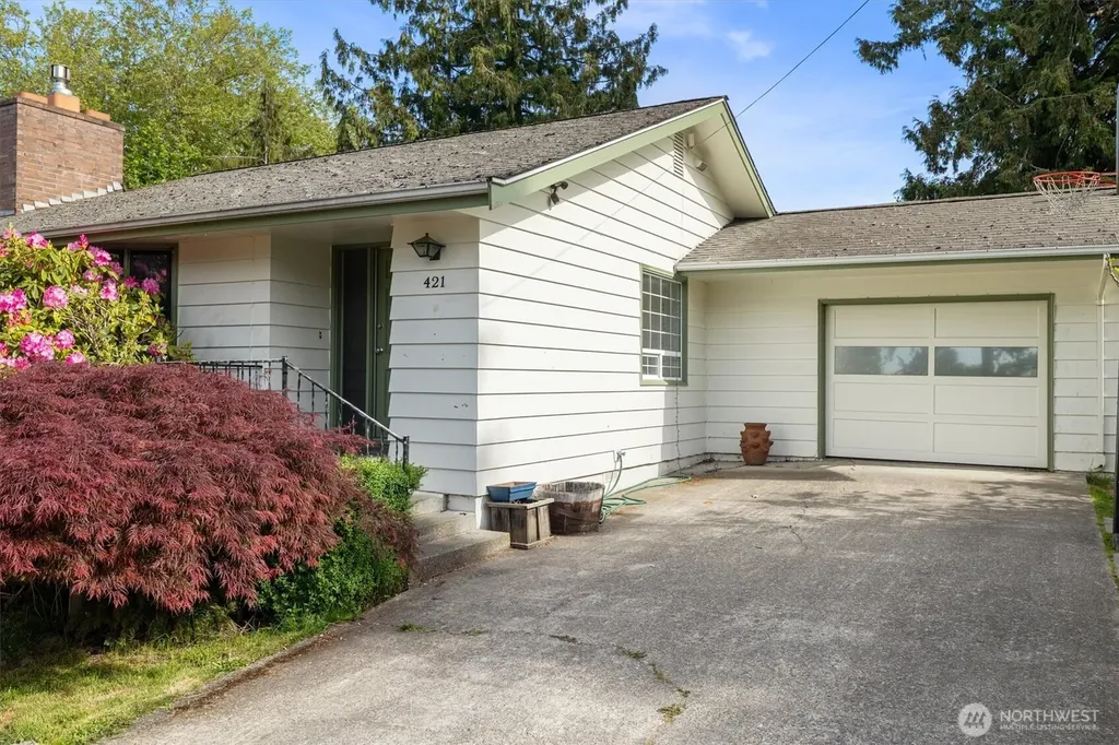 421 E Washington Mount Vernon WA 98274