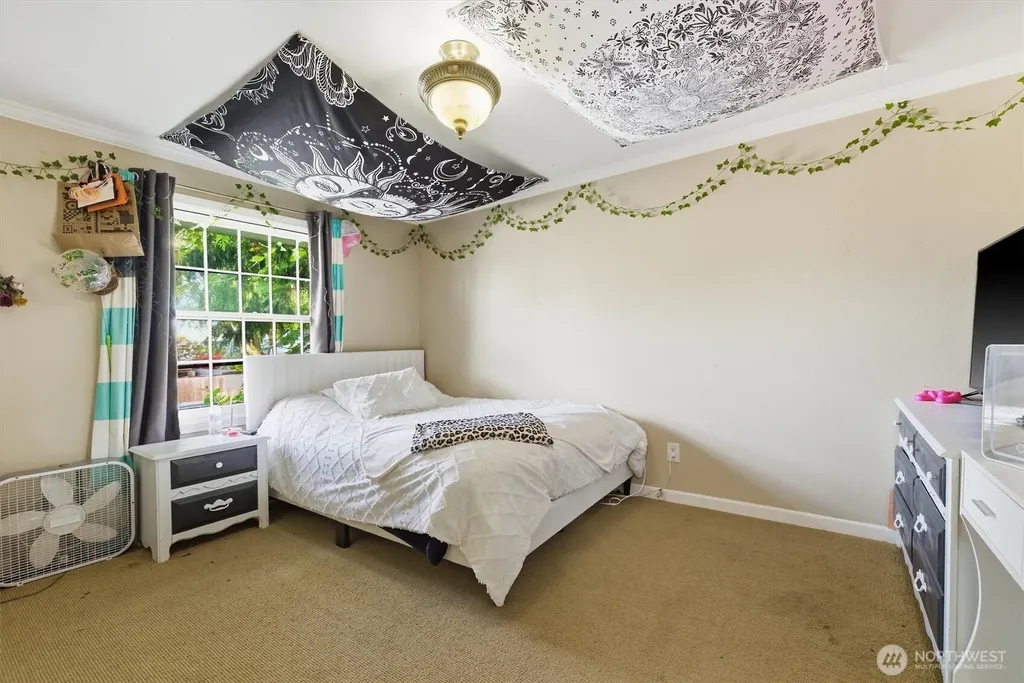 421 E Washington Mount Vernon WA 98274
