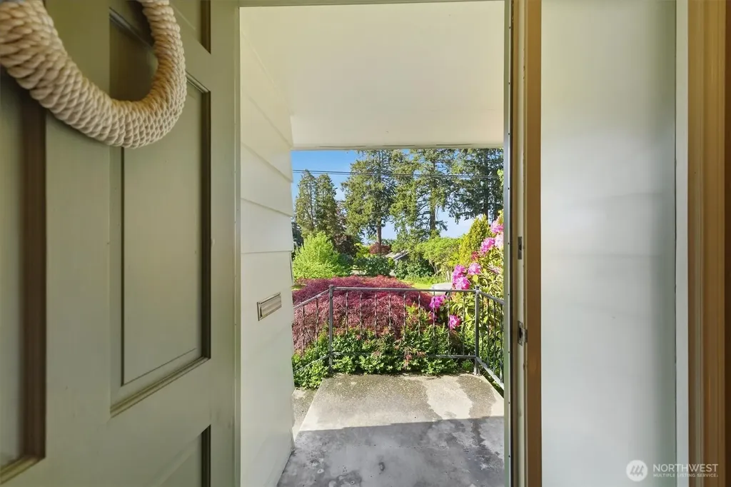 421 E Washington Mount Vernon WA 98274