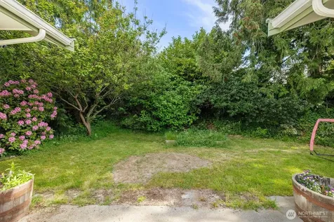 421 E Washington Mount Vernon WA 98274