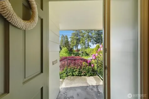 421 E Washington Mount Vernon WA 98274