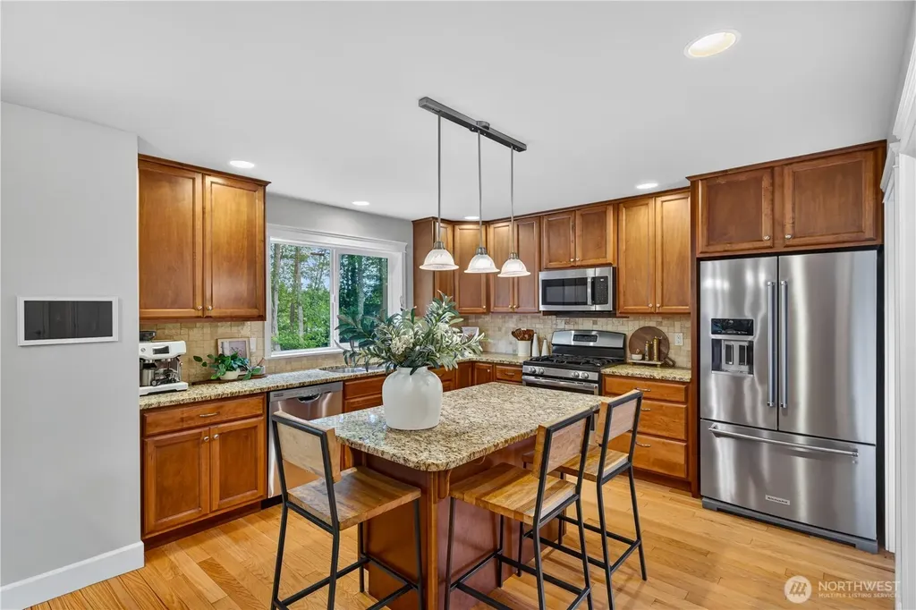4316 Tyler Way Anacortes WA 98221