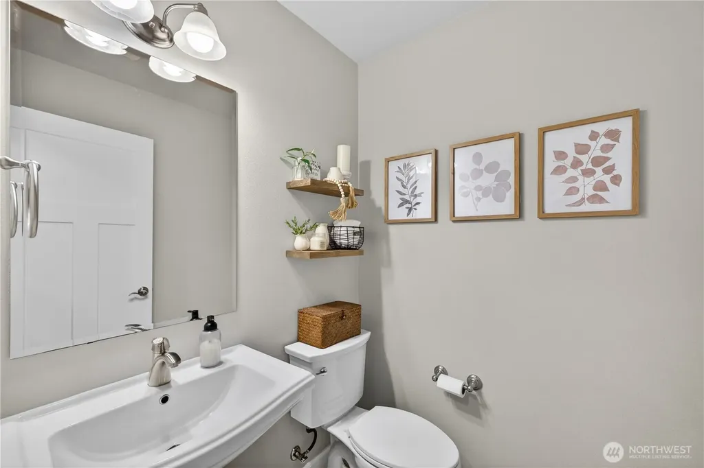 4316 Tyler Way Anacortes WA 98221
