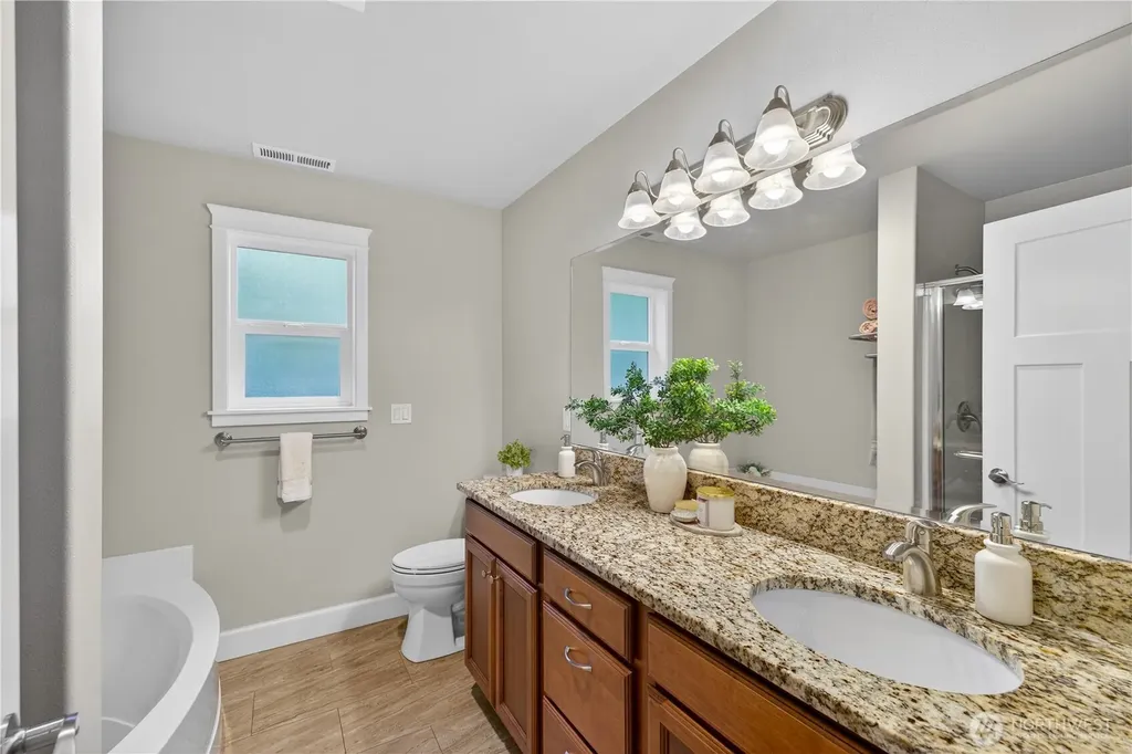 4316 Tyler Way Anacortes WA 98221