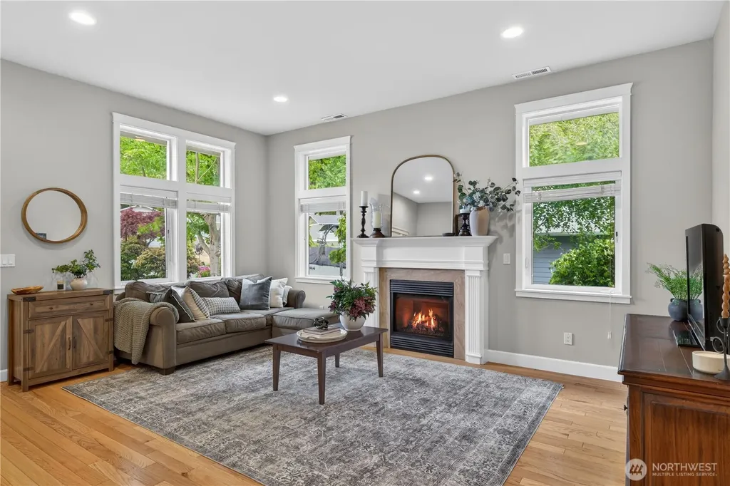 4316 Tyler Way Anacortes WA 98221