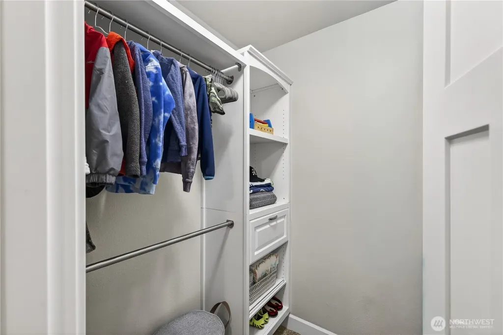 4316 Tyler Way Anacortes WA 98221