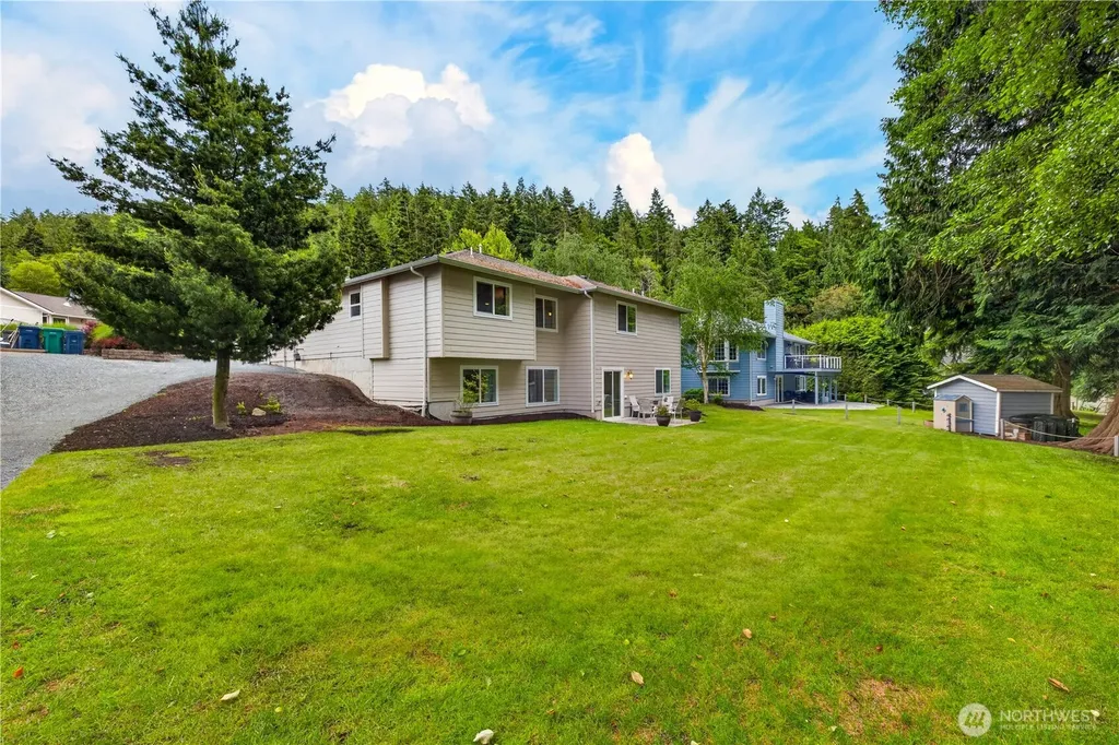 4316 Tyler Way Anacortes WA 98221