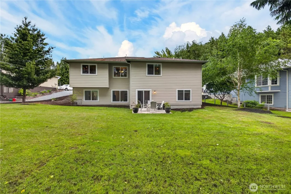 4316 Tyler Way Anacortes WA 98221