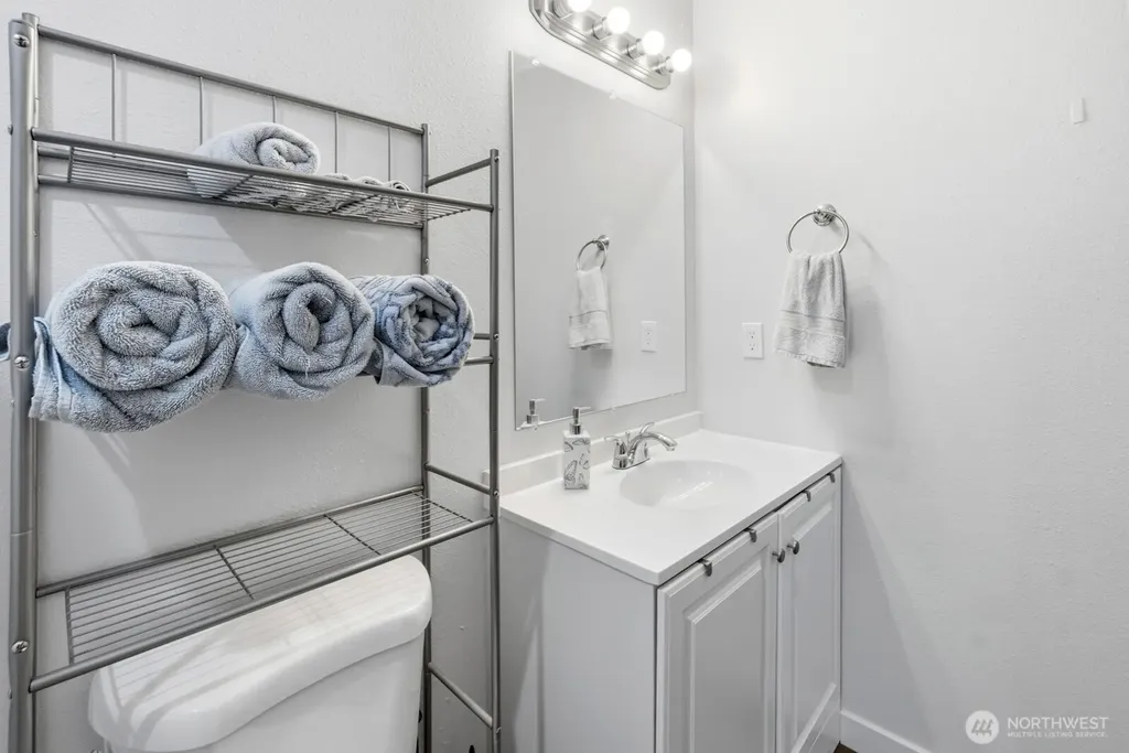428 Bellevue Avenue Shelton WA 98584