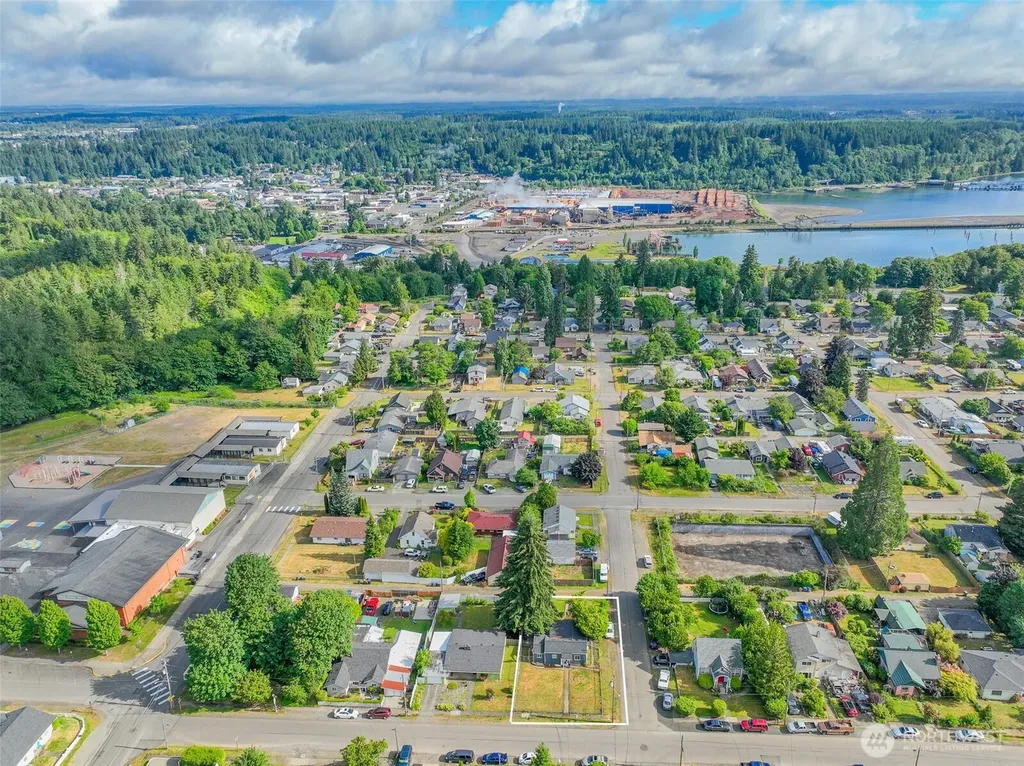 428 Bellevue Avenue Shelton WA 98584