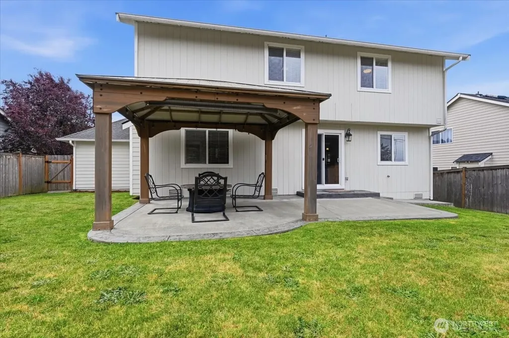 13014 SE 305th Place Auburn WA 98092