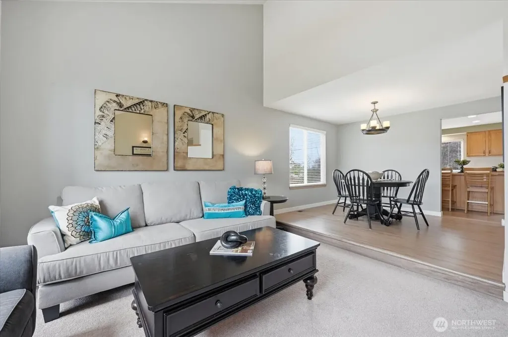 13014 SE 305th Place Auburn WA 98092