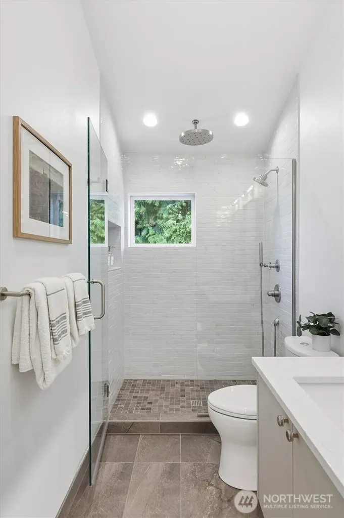 2714 58th Avenue SW Seattle WA 98116