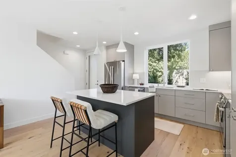 2714 58th Avenue SW Seattle WA 98116