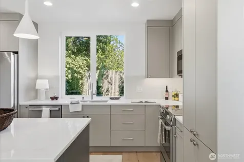 2714 58th Avenue SW Seattle WA 98116