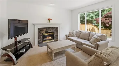 923 183rd Place SE Bothell WA 98012