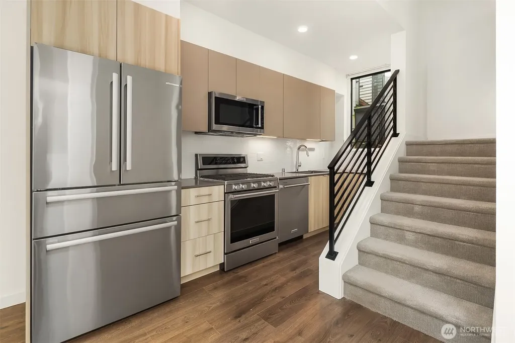 8507 16th Avenue NW Seattle WA 98117