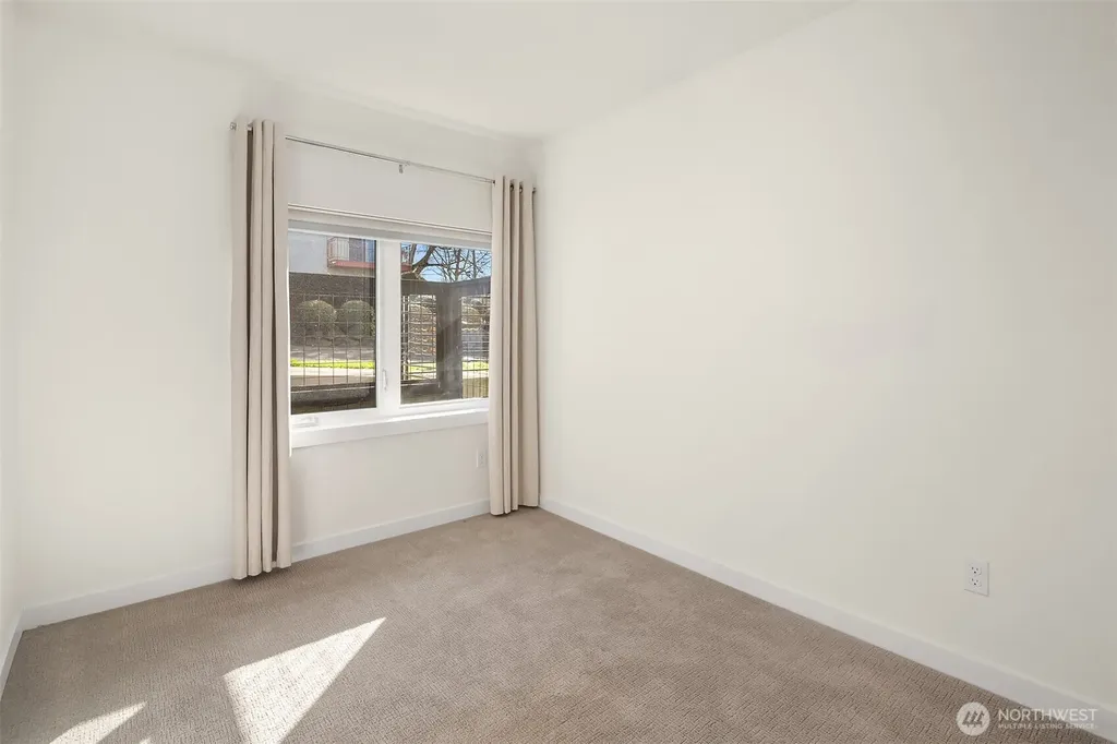 8507 16th Avenue NW Seattle WA 98117