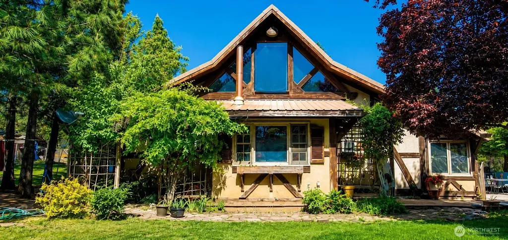 223 Goldenpine Goldendale WA 98620