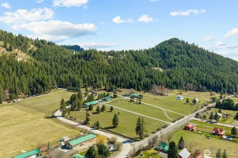 18547 Camp 12 Road Leavenworth WA 98826