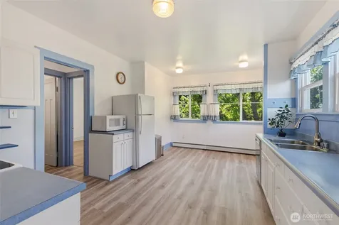 2013 SW Dakota Street Seattle WA 98106