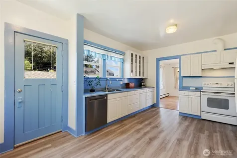 2013 SW Dakota Street Seattle WA 98106
