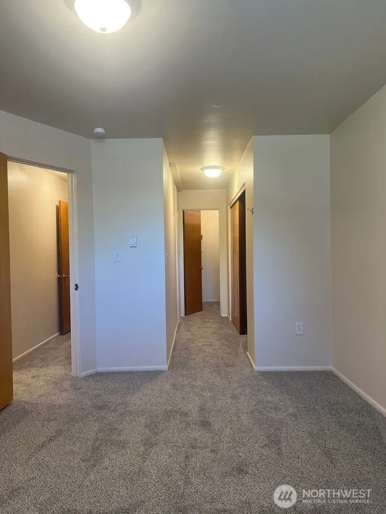 5127 Colby Avenue Everett WA 98203