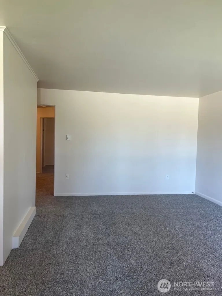 5127 Colby Avenue Everett WA 98203