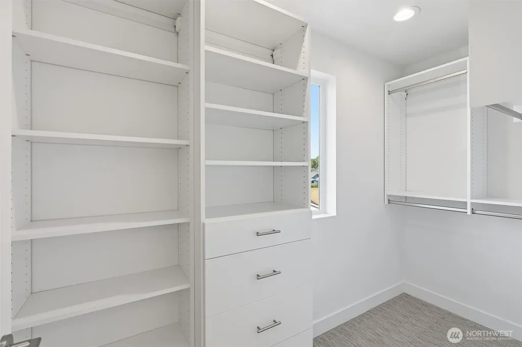 2710 58th Avenue SW Seattle WA 98116