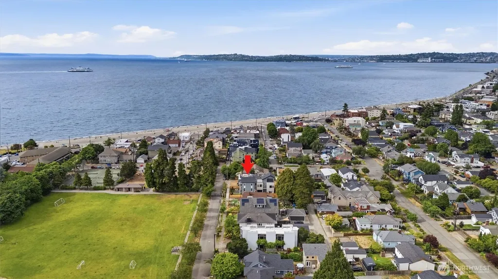 2710 58th Avenue SW Seattle WA 98116