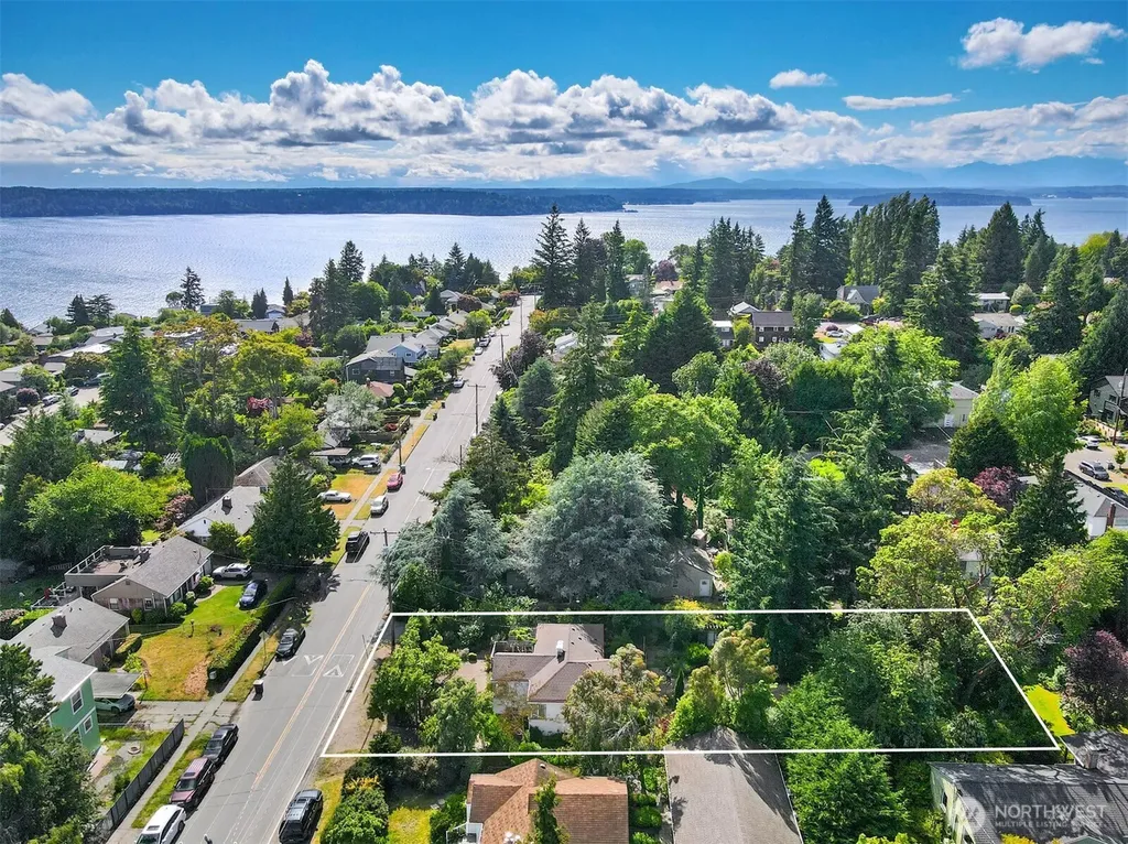 4010 SW 106th Street Seattle WA 98146
