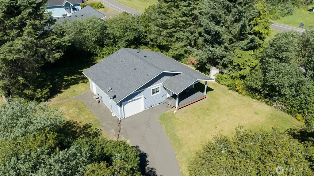 101 Auriga Avenue SW Ocean Shores WA 98569