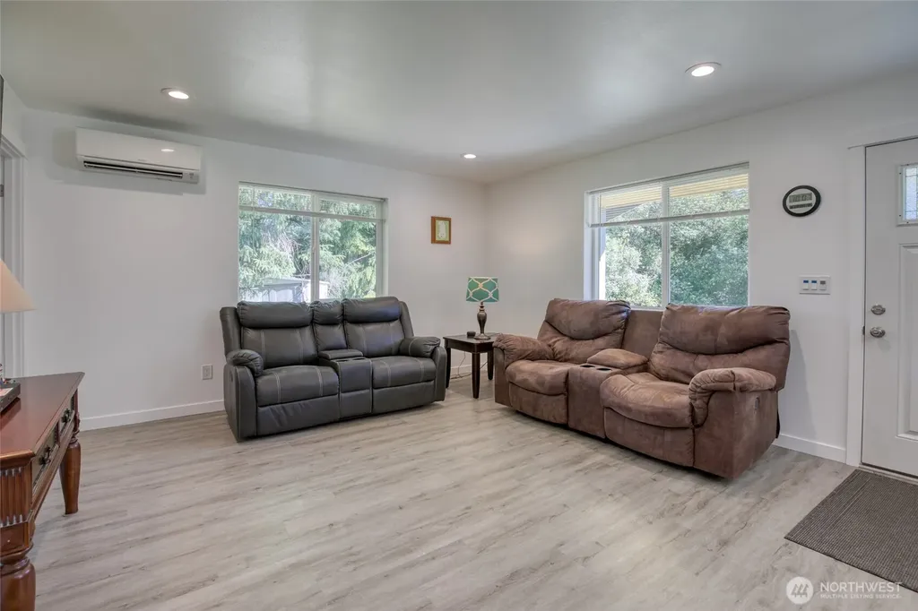 101 Auriga Avenue SW Ocean Shores WA 98569
