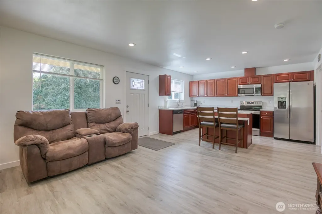 101 Auriga Avenue SW Ocean Shores WA 98569