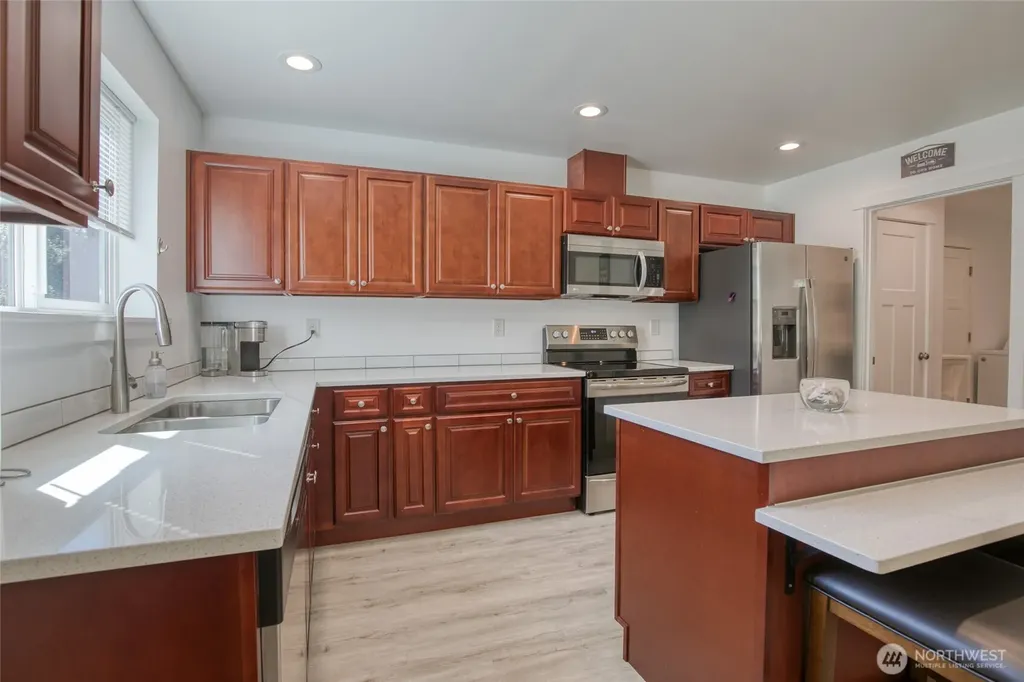 101 Auriga Avenue SW Ocean Shores WA 98569