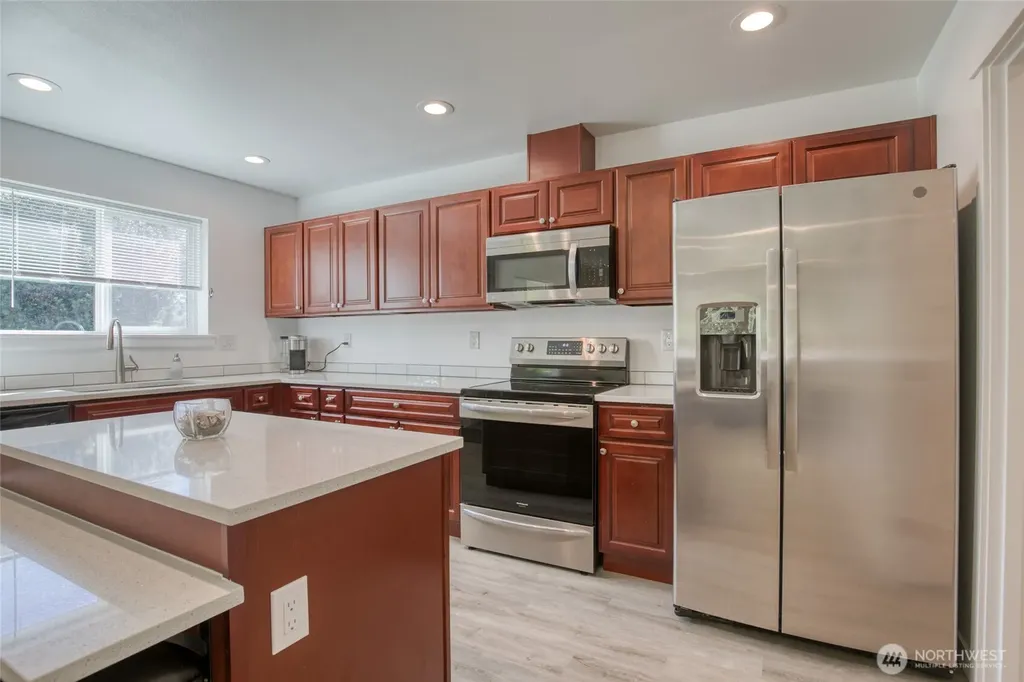 101 Auriga Avenue SW Ocean Shores WA 98569