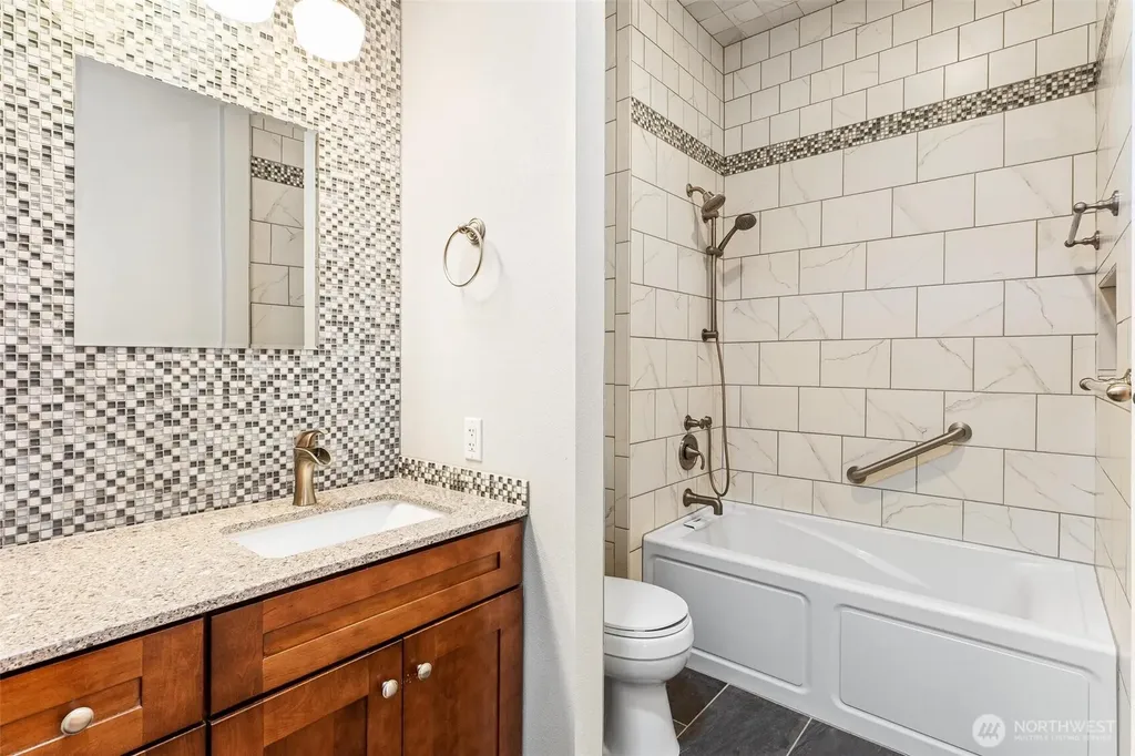 21808 114th Street E Bonney Lake WA 98391