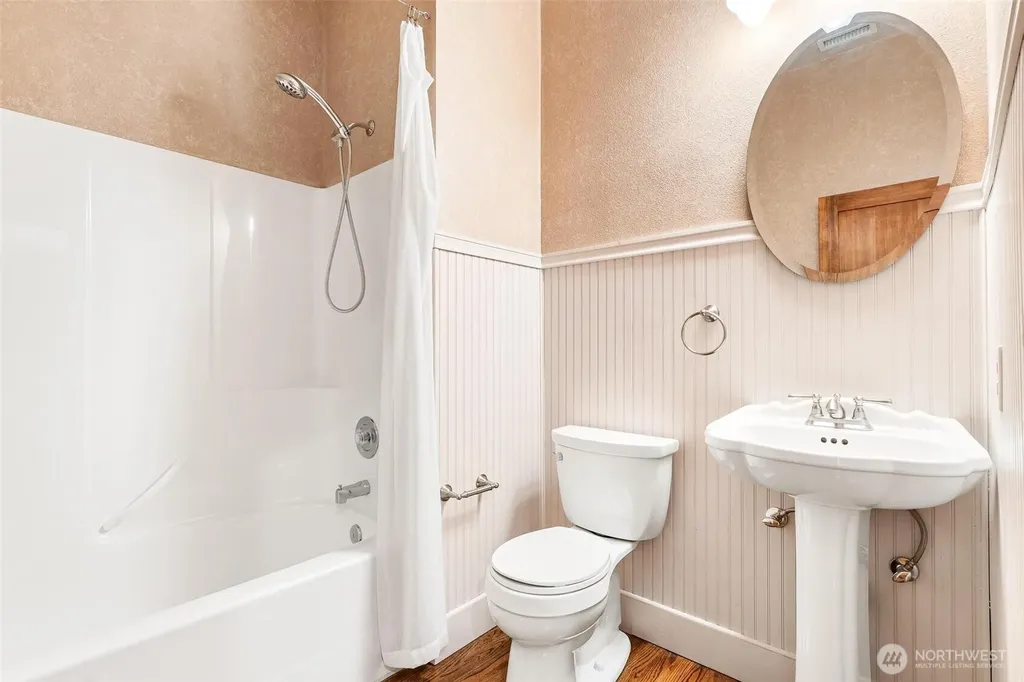 21808 114th Street E Bonney Lake WA 98391