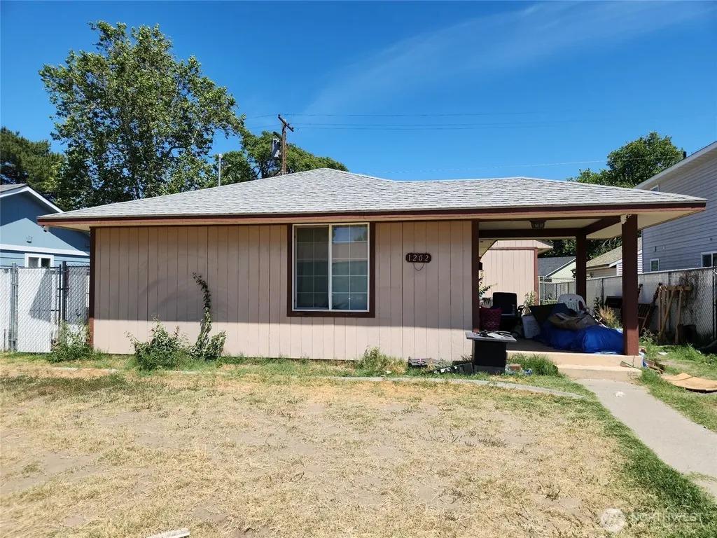 1202 Willard Avenue Richland WA 99354