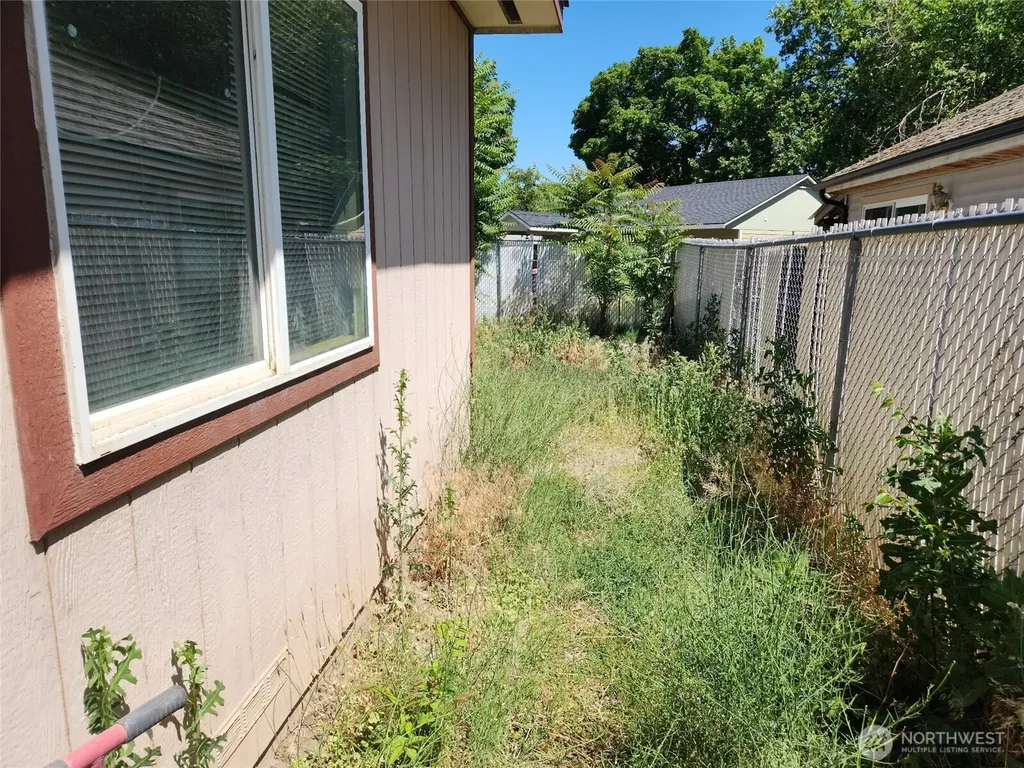 1202 Willard Avenue Richland WA 99354