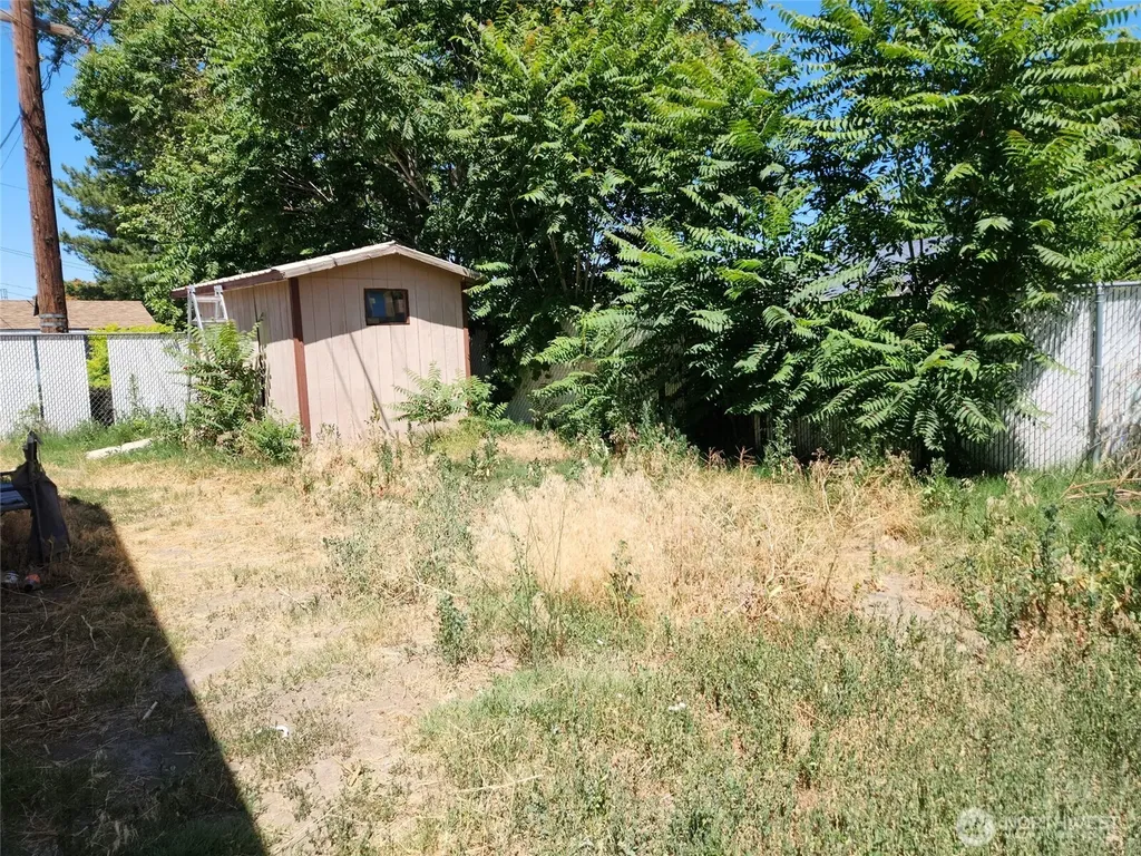 1202 Willard Avenue Richland WA 99354