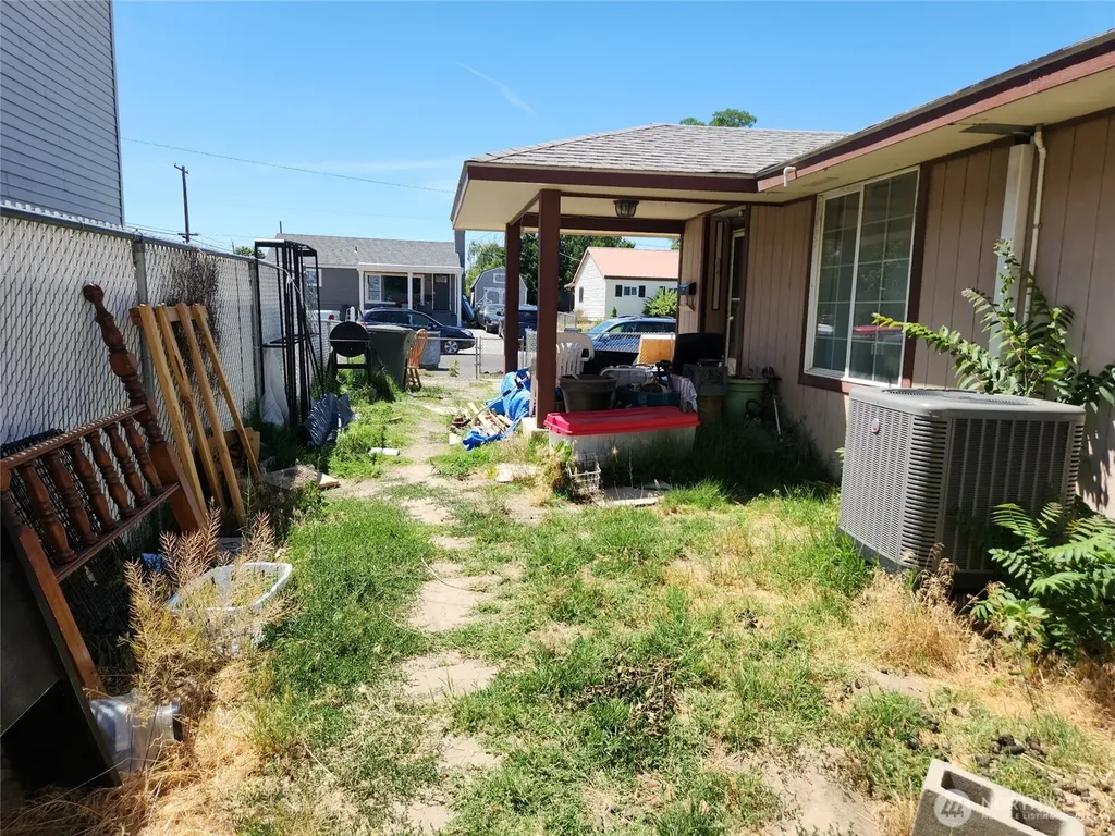 1202 Willard Avenue Richland WA 99354