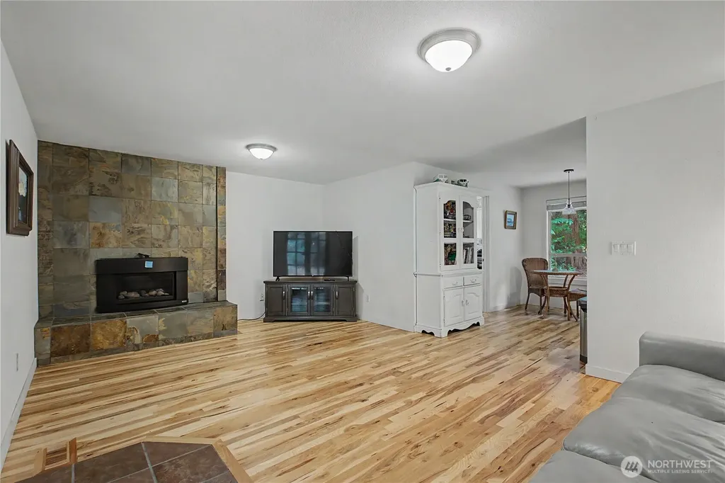 4642 Claridge Drive SE Olympia WA 98501