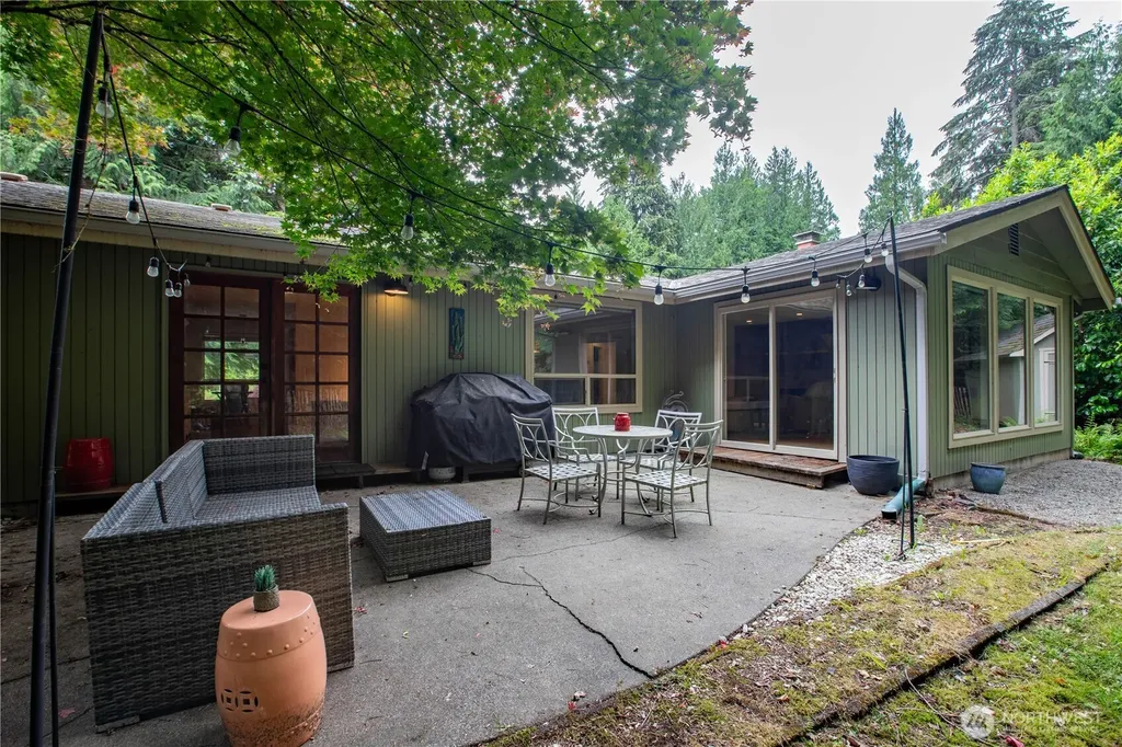 4642 Claridge Drive SE Olympia WA 98501