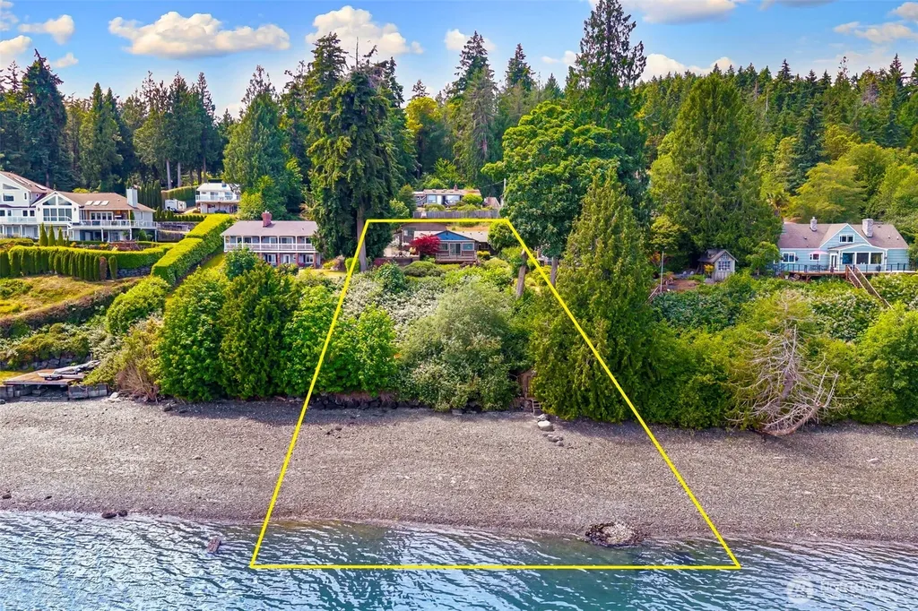 6222 Illahee Road NE Bremerton WA 98311