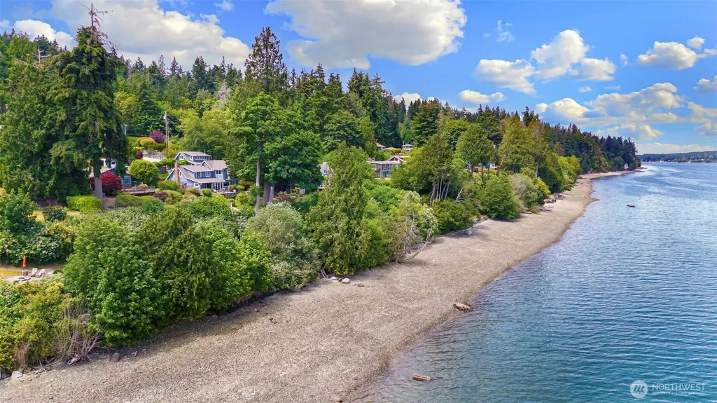 6222 Illahee Road NE Bremerton WA 98311