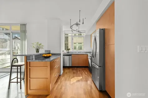 1188 106th Avenue NE Bellevue WA 98004